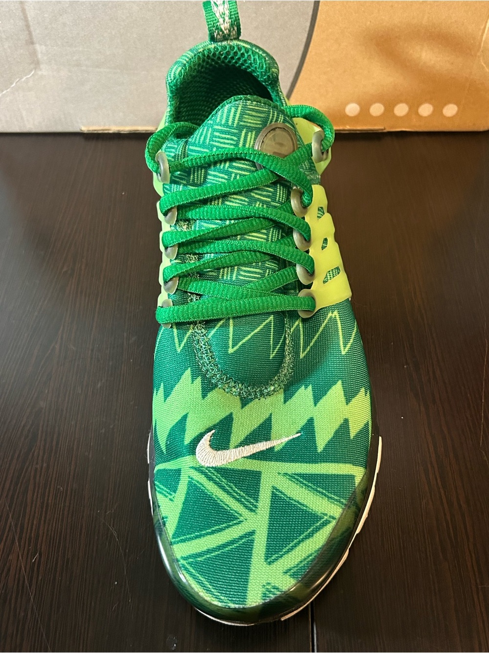 Nike women’s Air Presto ‘Naija’ pine green size small - Picture 11 of 15